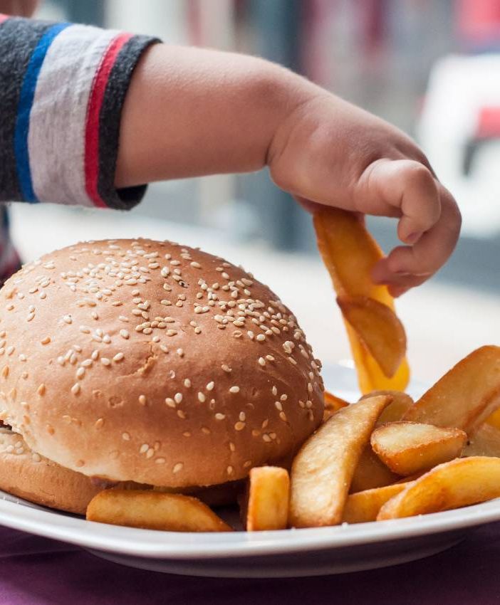 Coldiretti Piemonte-Oms: &quot;Italia maglia nera in Ue con 42% dei bambini obesi”
