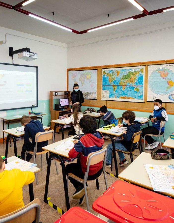 Scuole piemontesi, aumentano i focolai  ma in misura contenuta: in quarantena 234 classi