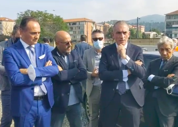 Il sottosegretario alla Salute Costa sui sanitari non vaccinati: “Speravo in un'assunzione di responsabilità”