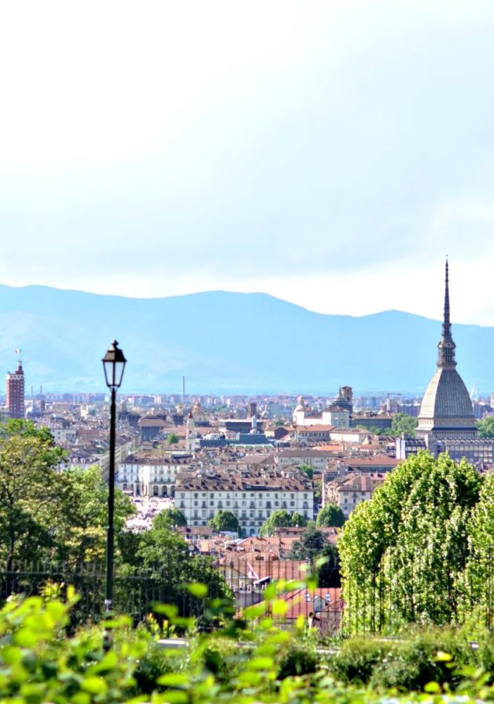 Ferragosto a Torino, istruzioni per l'uso tra musei aperti, piscine e altre iniziative