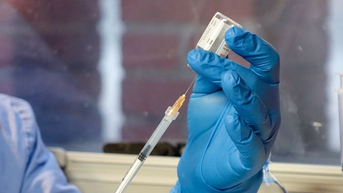 4° dose over 60:  in Piemonte 10mila preadesioni. Prima regione per 4° dosi già inoculate 4° dose over 60:  in Piemonte 10mila preadesioni. Prima regione per 4° dosi già inoculate