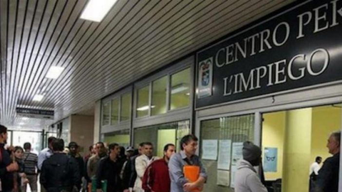 A Torino nasceranno due nuovi centri per l'impiego, la Giunta dà in concessione gratuita gli immobili all'Agenzia Piemonte Lavoro