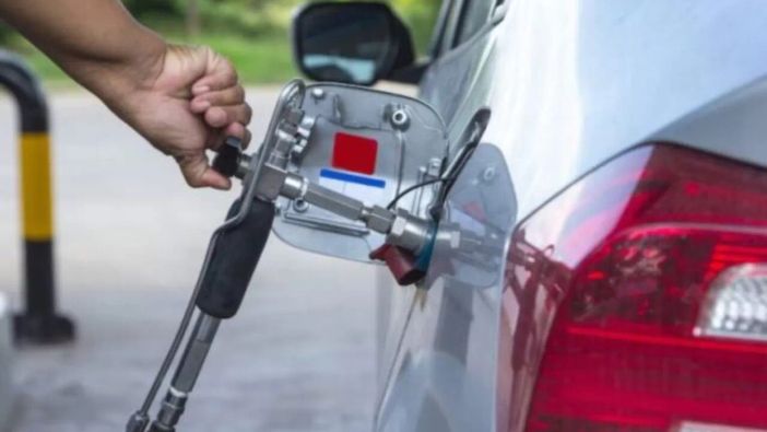 Aspettarsi impennate nella vendita di auto elettriche è utopia, meglio incentivi anche su trasformazione dei motori in Gpl e metano