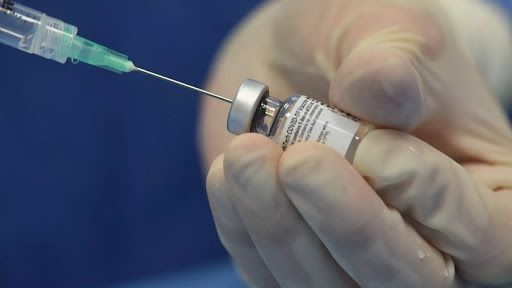 “I vaccini sono fondamentali”: alla Sterilgarda cambio di mansioni o sospensione dello stipendio per i dipendenti senza green pass “I vaccini sono fondamentali”: alla Sterilgarda cambio di mansioni o sospensione dello stipendio per i dipendenti senza green pass