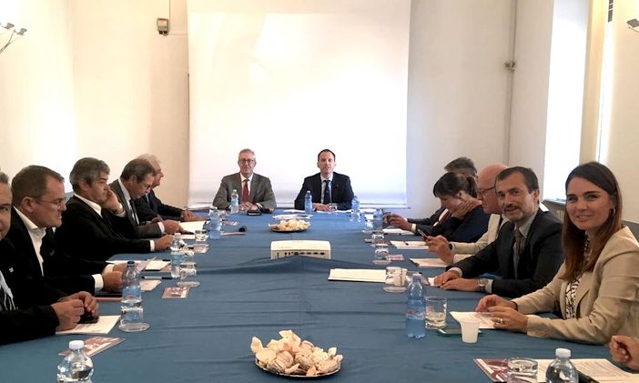 Confindustria Piemonte: 8 punti programmatici per lo sviluppo del Piemonte Confindustria Piemonte: 8 punti programmatici per lo sviluppo del Piemonte