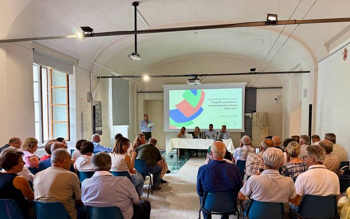 Torino-Lione, a Susa apre lo sportello informativo sui cantieri dell'alta velocità Torino-Lione, a Susa apre lo sportello informativo sui cantieri dell'alta velocità