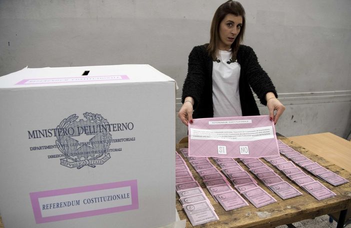 Sull'esito referendario pesa come un macigno il reddito di cittadinanza. Di Lorenza Morello*