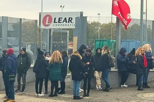 Crisi Lear, sono 357 i lavoratori coinvolti nel percorso di politiche attive promosso dalla Regione Piemonte