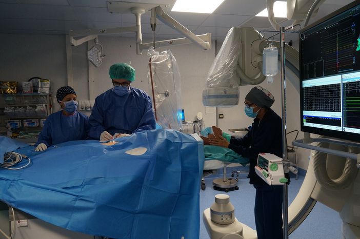 A Cuneo gli interventi cardiologici su pazienti sedati grazie all'ipnosi A Cuneo gli interventi cardiologici su pazienti sedati grazie all'ipnosi