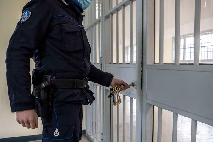 Ancora aggressioni nelle carceri piemontesi ai danni di poliziotti, il Sappe: “Si lavora in condizioni gravi”