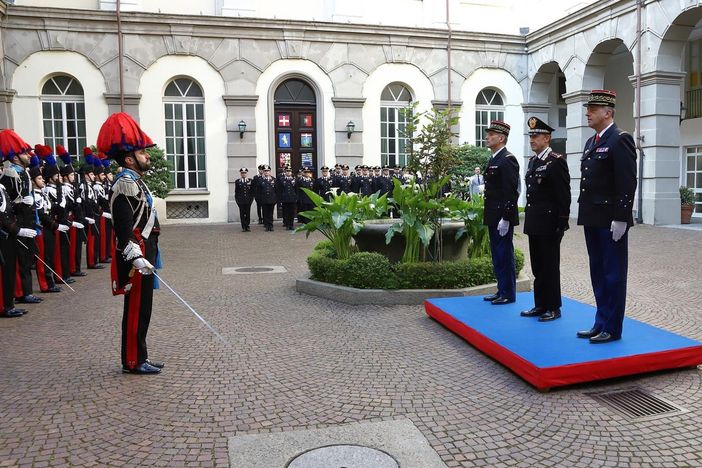 Scambio Italia-Francia, tavolo di confronto tra i vertici dei Carabinieri e della Gendarmeria Nazionale Scambio Italia-Francia, tavolo di confronto tra i vertici dei Carabinieri e della Gendarmeria Nazionale