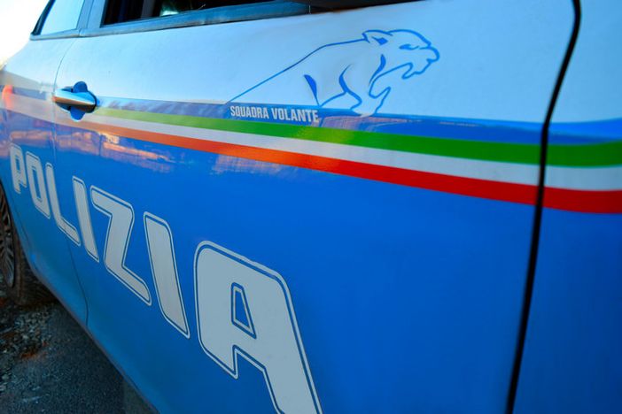 Barriera Milano, un arresto per furto su un'auto