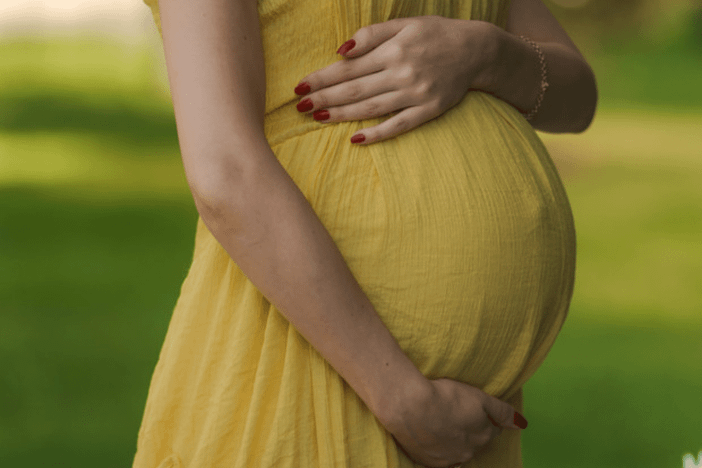 La maternità surrogata è vietata perchè è sempre un male, non è un male perchè è vietata