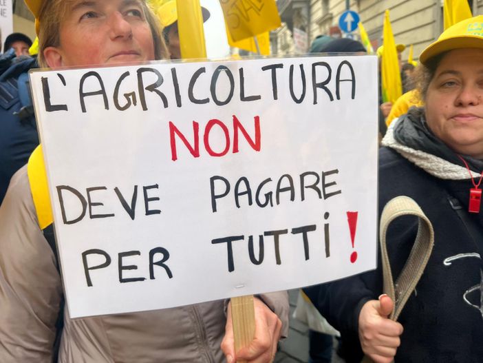 Mille imprenditori davanti al Consiglio Regionale per difendere l'agricoltura piemontese [video]