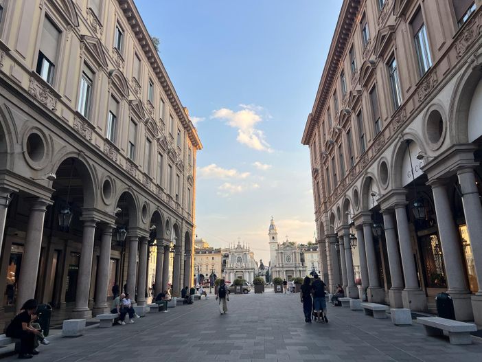 Commercio bene comune, parte la raccolta firme per istituire le Zone Economiche di Prossimità (ZesPro) per salvare negozi e mercati Commercio bene comune, parte la raccolta firme per istituire le Zone Economiche di Prossimità (ZesPro) per salvare negozi e mercati