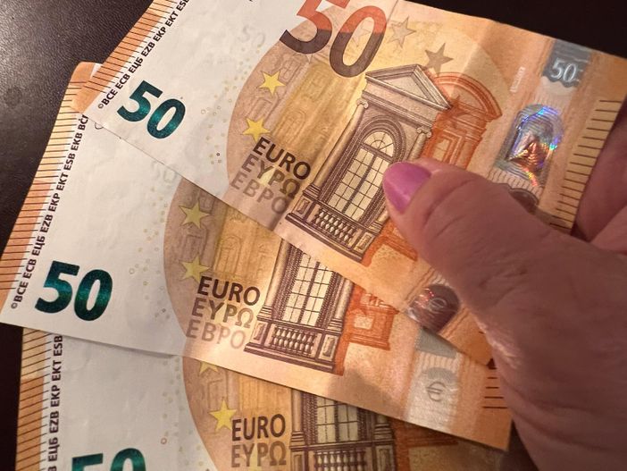 In Economia, i numeri parlano di più dei discorsi. Di Carlo Manacorda* In Economia, i numeri parlano di più dei discorsi. Di Carlo Manacorda*