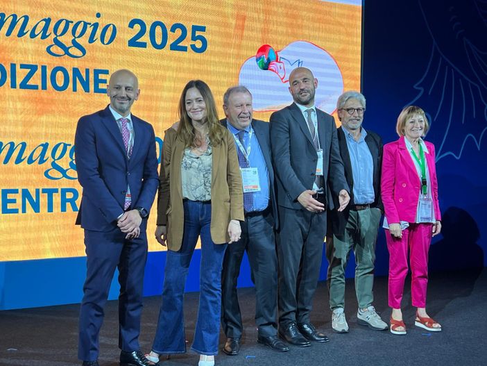 222.000 visitatori per Vita immaginaria. Il Salone del Libro torna il 15 Maggio 2025 222.000 visitatori per Vita immaginaria. Il Salone del Libro torna il 15 Maggio 2025