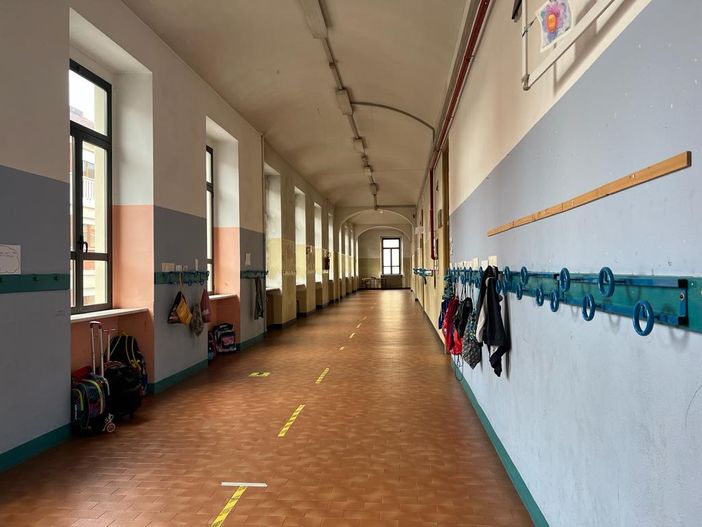 Consumi energetici a scuola: diminuisce la temperatura e si spegne nelle festività