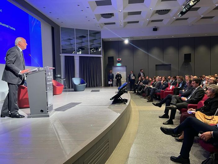 Piemonte e aerospazio: 1,3 miliardi di euro grazie a Leonardo