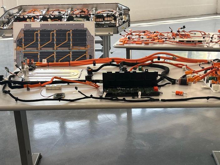 Automotive, Canalis: “Diversificare oltre l'elettrico e verificare che le ingenti risorse siano utilizzate al meglio”