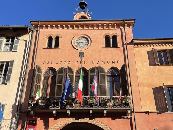 Alba, Anagrafe aperta venerdì 20 e sabato 21 marzo per rinnovo carta d’identità