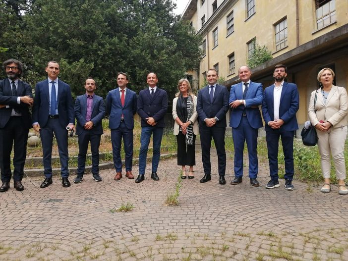 A presentare l'operazione Alessandra Del Verme, direttore dell’Agenzia del Demanio, e Anna Maria Buzzi, direttrice generale della Direzione Archivi, in collegamento web, e in presenza il presidente della Regione Alberto Cirio, il sindaco di Torino, Stefano Lo Russo, il Rettore del Politecnico di Torino Guido Saracco, la Soprintendente del MIC, Luisa Papotti.