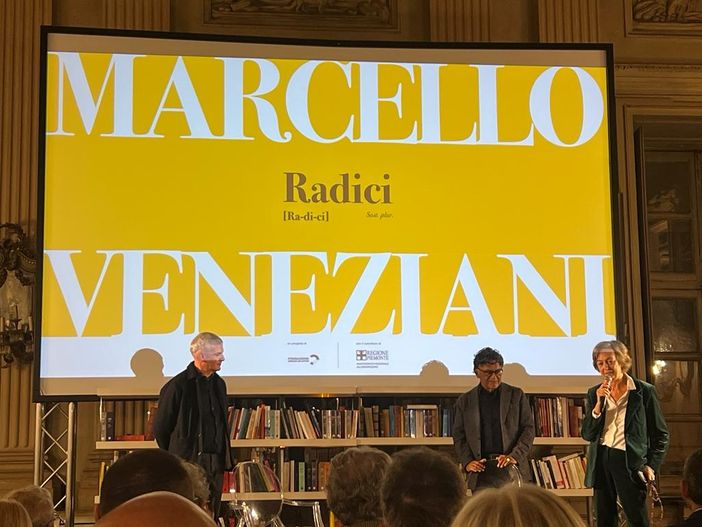 “Perdere l'identità significa trasformarci in automi. Ma spero nei miracoli”, Veneziani al Circolo dei lettori per il festival Radici