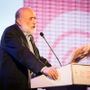 Addio a Carlin Petrini, il fondatore di Slow Food aveva 76 anni