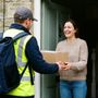 Commercio elettronico e consegne rapide, tutto il peso sulle spalle degli addetti alla distribuzione