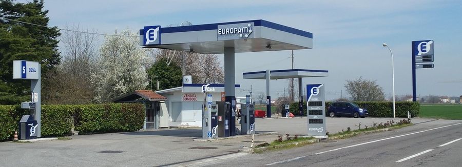 Benzinai del circuito Eropam in Piemonte a secco da cinque giorni