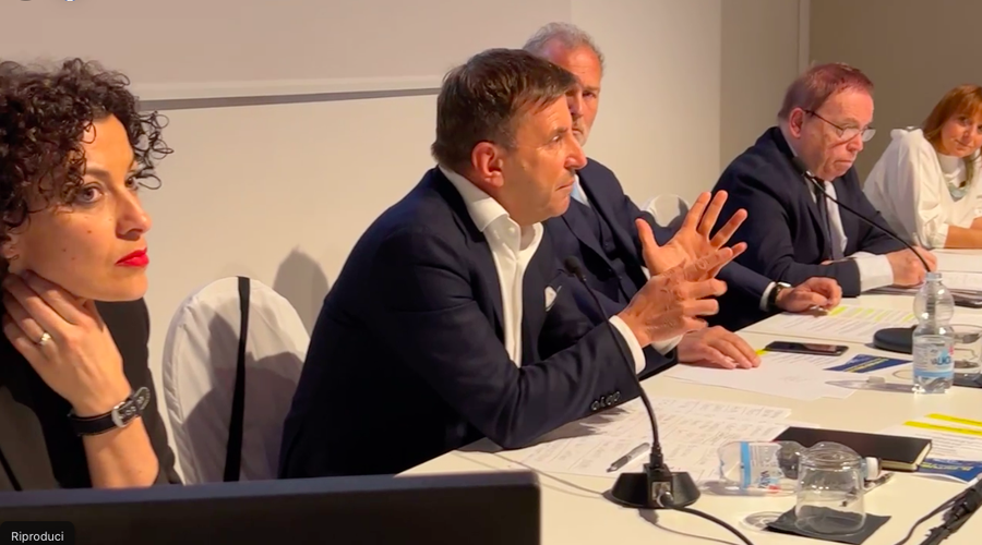 Costruire o assemblare? Non solo elettrico: c’è l’idrogeno nel futuro dei trasporti green