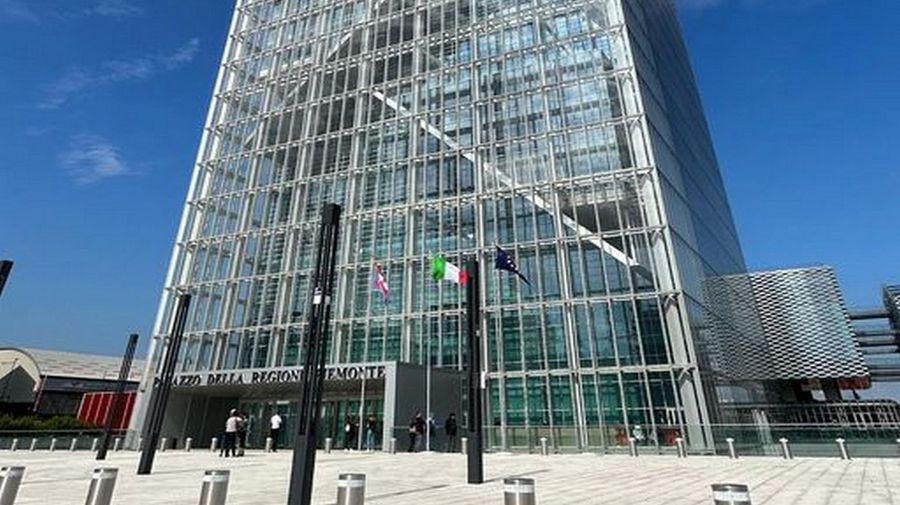 La Regione approva il bilancio di previsione 2025-2027 La Regione approva il bilancio di previsione 2025-2027