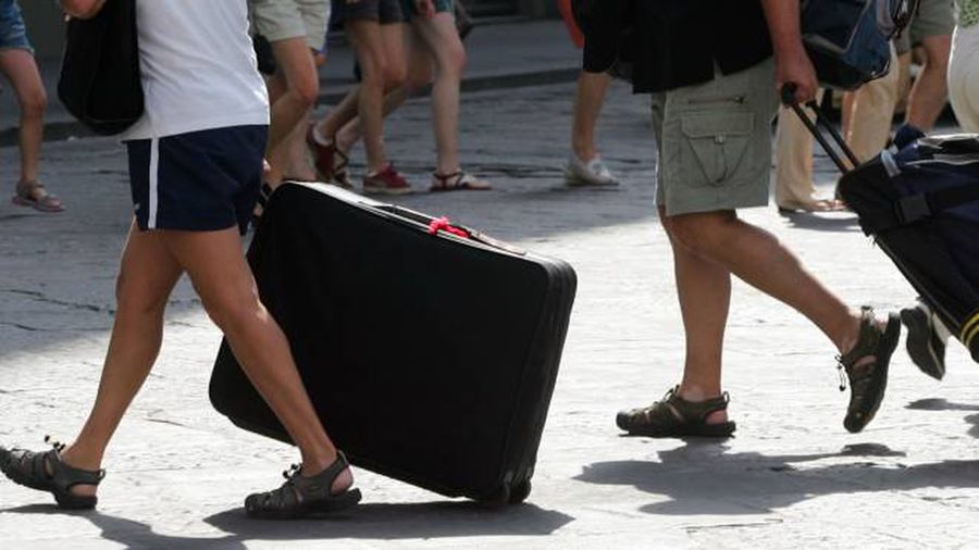 La Regione vara regole più rigide per l'ingresso o rientro in Piemonte dall'estero