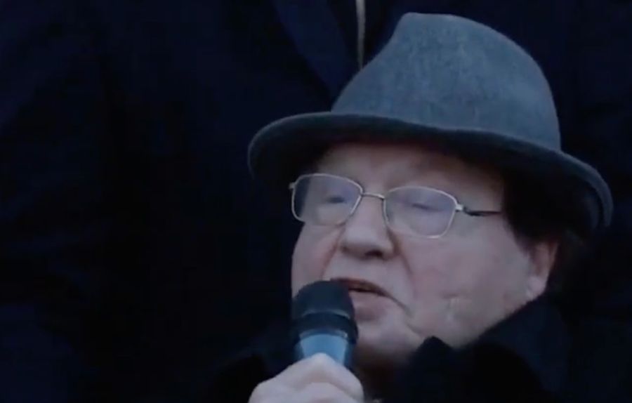 Montagnier: “Saranno i non vaccinati a salvare i vaccinati”. E “il vaccino ai bambini è un crimine”