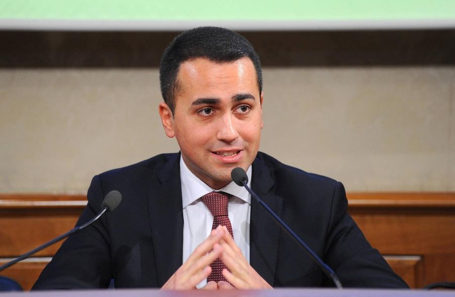 La Banca del Sud può fare rinascere l’economia se sarà come la Cassa per il Mezzogiorno di De Gasperi. Di Giuseppe Chiaradia* La Banca del Sud può fare rinascere l’economia se sarà come la Cassa per il Mezzogiorno di De Gasperi. Di Giuseppe Chiaradia*