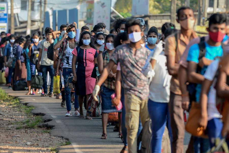 Covid-19, Speranza firma nuova ordinanza: prorogate le misure di contenimento per i Paesi europei, esteso allo Sri Lanka il divieto di ingresso