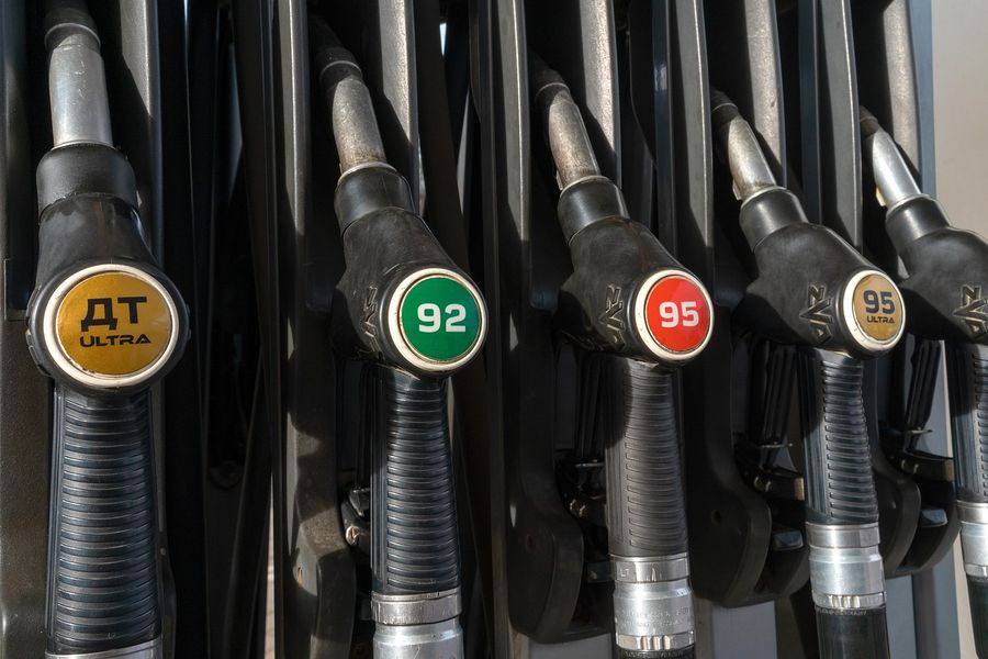 Benzina e diesel sempre più su, il Piemonte tra le regioni con i rincari più salati d'Italia Benzina e diesel sempre più su, il Piemonte tra le regioni con i rincari più salati d'Italia