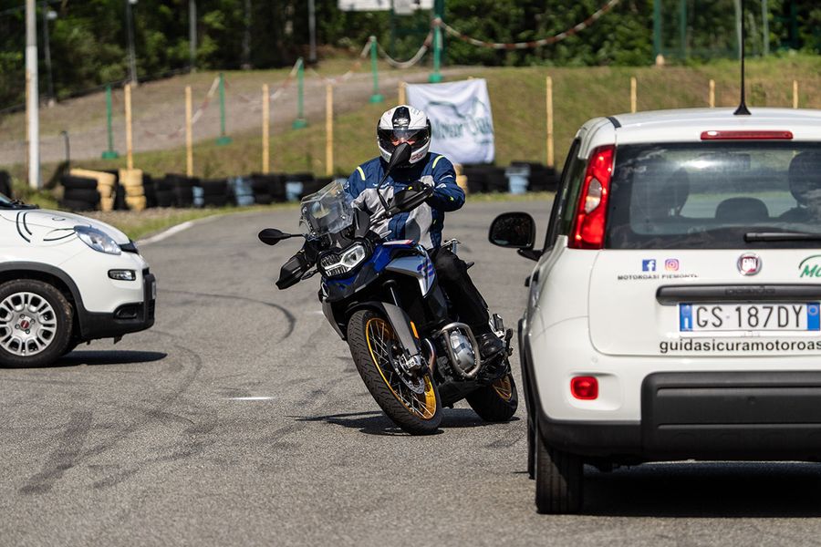 Corsi di guida sicura per i neopatentati, ancora posti disponibili con il contributo di Regione Piemonte