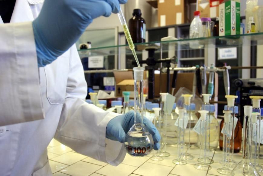 La Mole si colora di viola contro il papilloma virus La Mole si colora di viola contro il papilloma virus