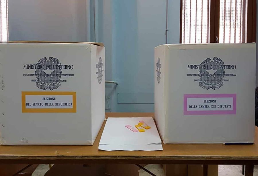 Elezioni del 25 settembre? La finta democrazia è servita. Di Lorenza Morello*