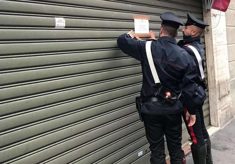 Torino, norme anti covid: locale chiuso per 5 giorni, multe per 1200 euro