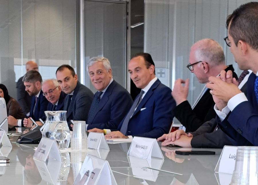 Frejus e Monte Bianco, Tajani e Cirio: «l'economia del Nordovest dipende da questi collegamenti» Frejus e Monte Bianco, Tajani e Cirio: «l'economia del Nordovest dipende da questi collegamenti»