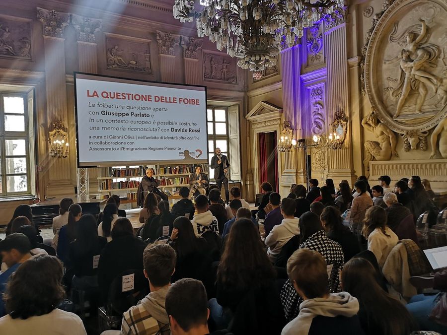 “Mai più negazionismo e giustificazionismo nelle scuole”