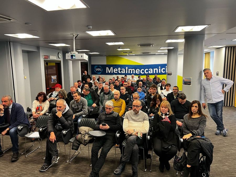 Auto in sofferenza, Ugl Metalmeccanici: “Il governo acceleri con il piano incentivi” Auto in sofferenza, Ugl Metalmeccanici: “Il governo acceleri con il piano incentivi”