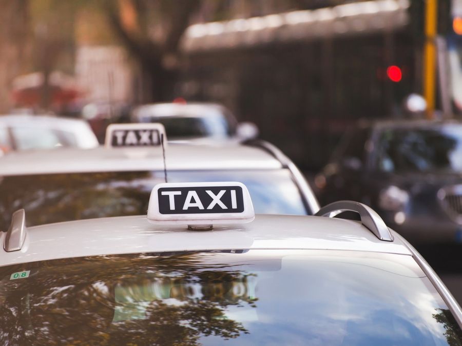 Il taxista e l'ingegnere: per chi suona la campana? Di Federico Rolando*