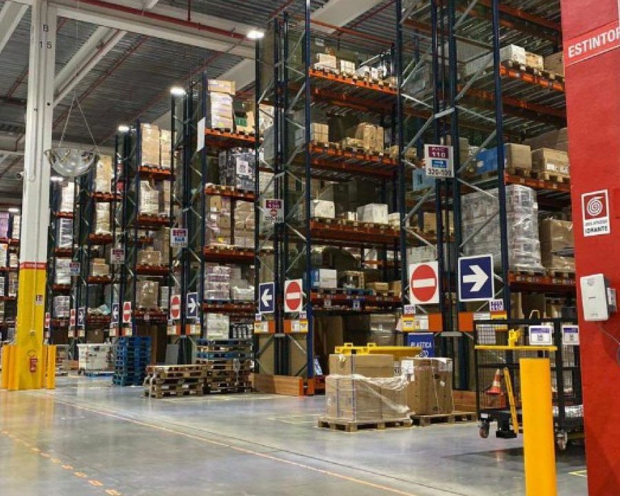 Amazon apre un nuovo sito a Grugliasco per 150 nuovi posti di lavoro, prossima apertura a Novara per 900 posti