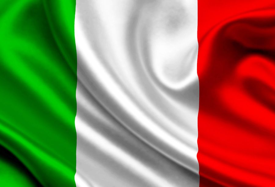 “Smettere di festeggiare il 2 giugno finchè in Italia tornerà la democrazia”. Di Lorenza Morello*
