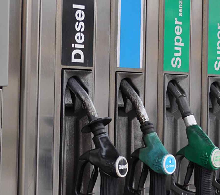 Aumenti dei carburanti, Faib-Confesercenti scrive ai parlamentari piemontesi: “Necessario ripristinare il taglio delle accise. Non sono i benzinai che speculano
