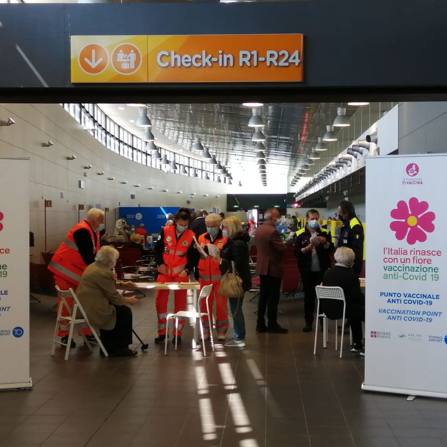 Anche l'aeroporto di Torino diventa hub vaccinale:  possibili 1000 vaccini al giorno