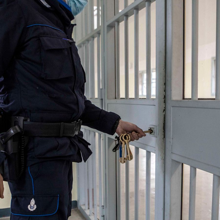 Ancora aggressioni nelle carceri piemontesi ai danni di poliziotti, il Sappe: “Si lavora in condizioni gravi”